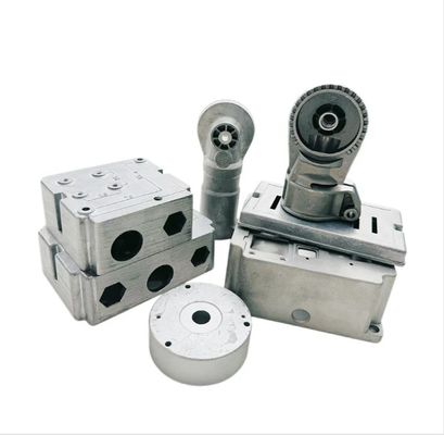 OEM Yüksek hassasiyetli metal işleme parçaları Valf kapağı dönüştürme CNC freze